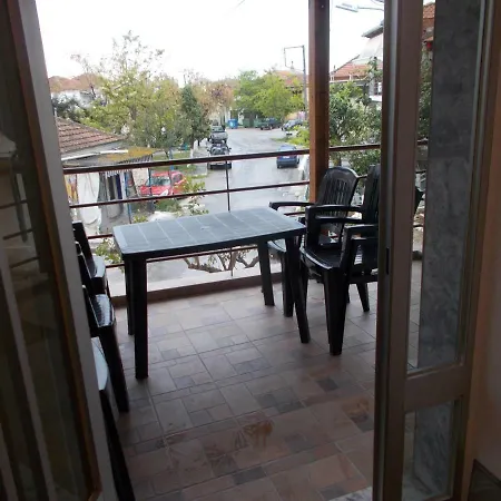 Kiros Apartment